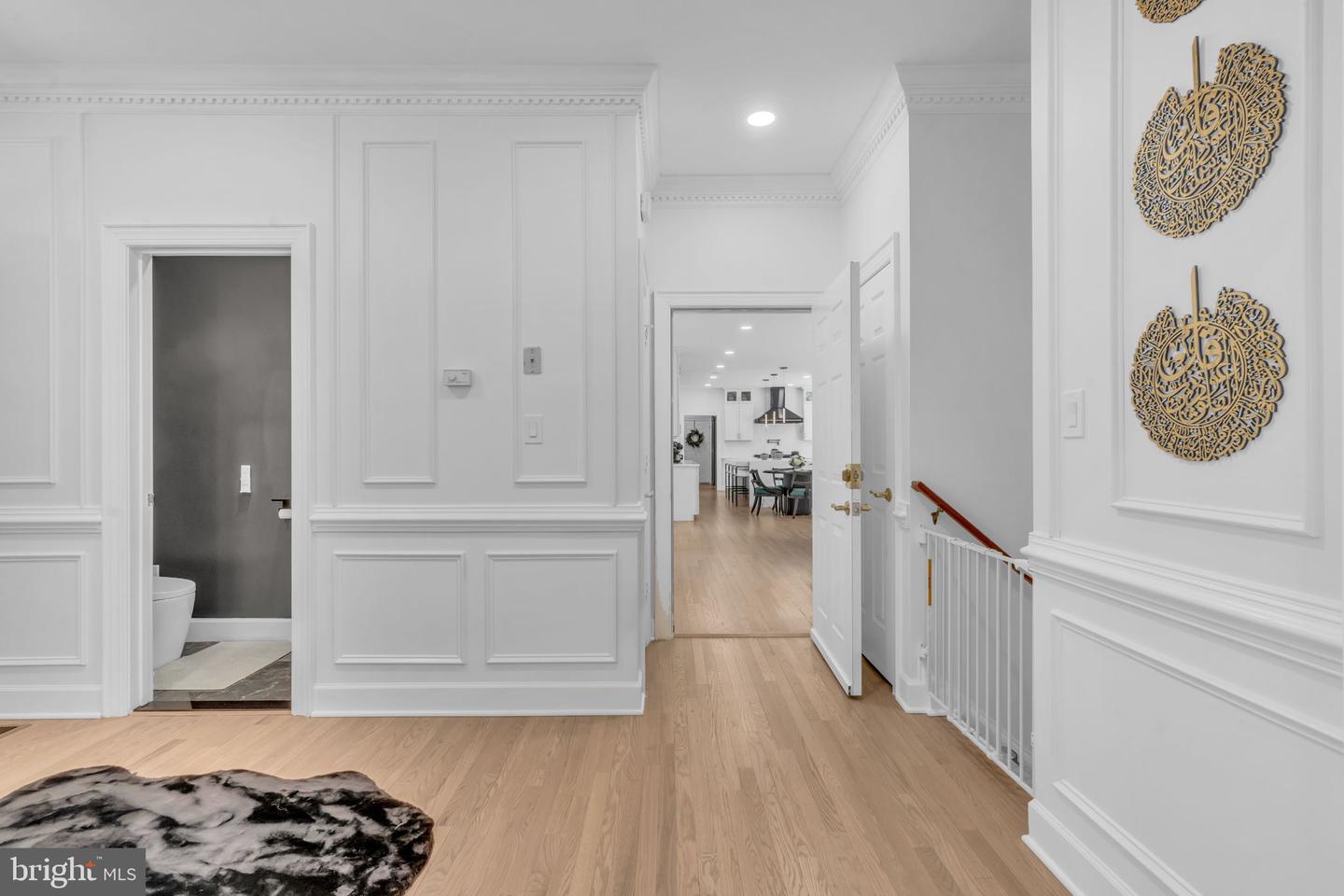 17000 THOUSAND OAKS DR, HAYMARKET, Virginia 20169, 6 Bedrooms Bedrooms, ,6 BathroomsBathrooms,Residential,For sale,17000 THOUSAND OAKS DR,VAPW2093164 MLS # VAPW2093164