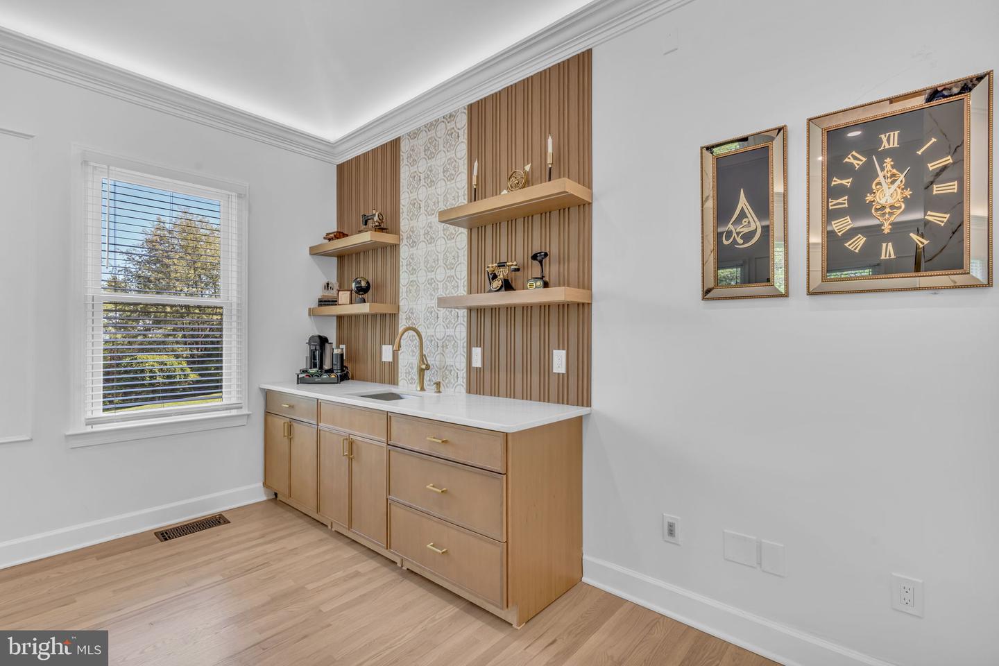 17000 THOUSAND OAKS DR, HAYMARKET, Virginia 20169, 6 Bedrooms Bedrooms, ,6 BathroomsBathrooms,Residential,For sale,17000 THOUSAND OAKS DR,VAPW2093164 MLS # VAPW2093164