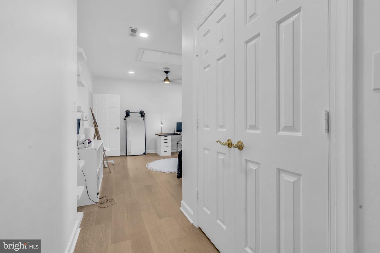 17000 THOUSAND OAKS DR, HAYMARKET, Virginia 20169, 6 Bedrooms Bedrooms, ,6 BathroomsBathrooms,Residential,For sale,17000 THOUSAND OAKS DR,VAPW2093164 MLS # VAPW2093164