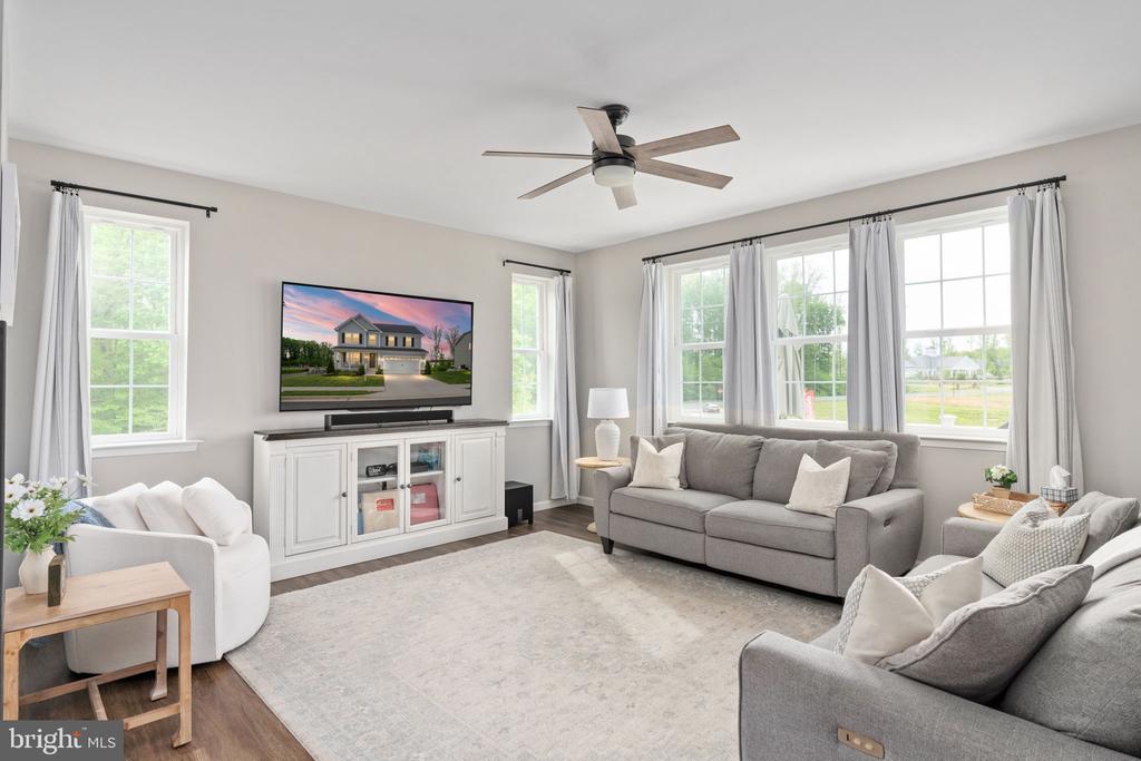 7815 BEXLEY LN, SPOTSYLVANIA, Virginia 22551, 4 Bedrooms Bedrooms, ,2 BathroomsBathrooms,Residential,7815 BEXLEY LN,VASP2032262 MLS # VASP2032262