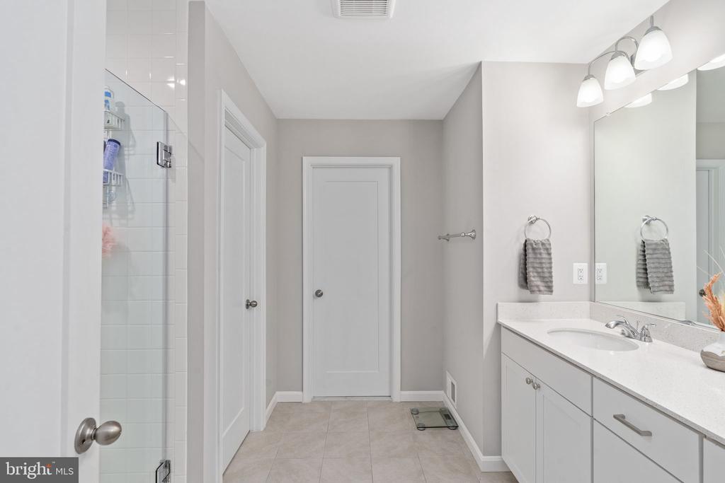 7815 BEXLEY LN, SPOTSYLVANIA, Virginia 22551, 4 Bedrooms Bedrooms, ,2 BathroomsBathrooms,Residential,7815 BEXLEY LN,VASP2032262 MLS # VASP2032262
