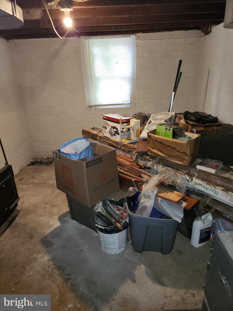 2416 EVARTS ST NE, WASHINGTON, District Of Columbia 20018, 3 Bedrooms Bedrooms, 10 Rooms Rooms,1 BathroomBathrooms,Residential,For sale,2416 EVARTS ST NE,DCDC2197640 MLS # DCDC2197640