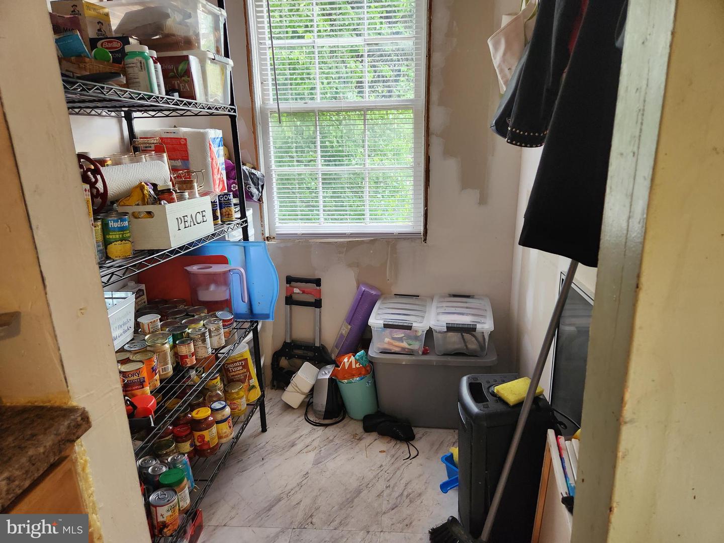 2416 EVARTS ST NE, WASHINGTON, District Of Columbia 20018, 3 Bedrooms Bedrooms, 10 Rooms Rooms,1 BathroomBathrooms,Residential,For sale,2416 EVARTS ST NE,DCDC2197640 MLS # DCDC2197640