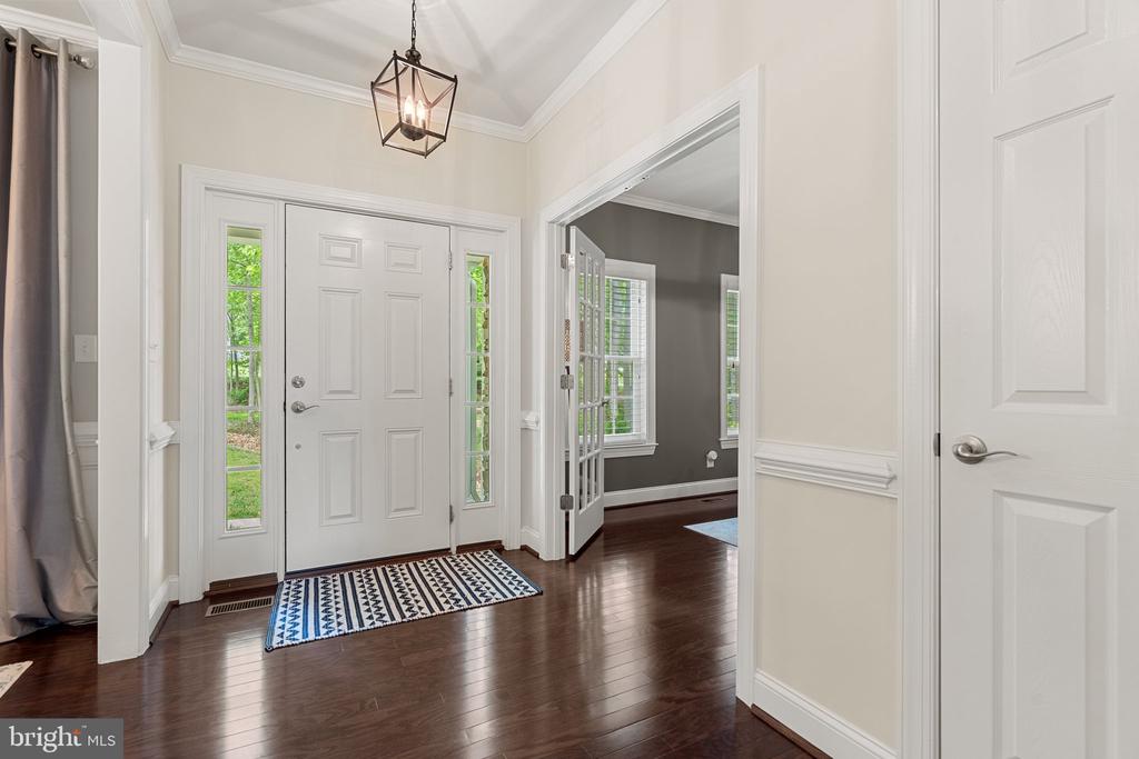 10919 PARK RIDGE RD, FREDERICKSBURG, Virginia 22408, 5 Bedrooms Bedrooms, ,3 BathroomsBathrooms,Residential,10919 PARK RIDGE RD,VASP2032686 MLS # VASP2032686