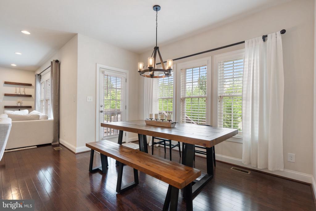 10919 PARK RIDGE RD, FREDERICKSBURG, Virginia 22408, 5 Bedrooms Bedrooms, ,3 BathroomsBathrooms,Residential,10919 PARK RIDGE RD,VASP2032686 MLS # VASP2032686