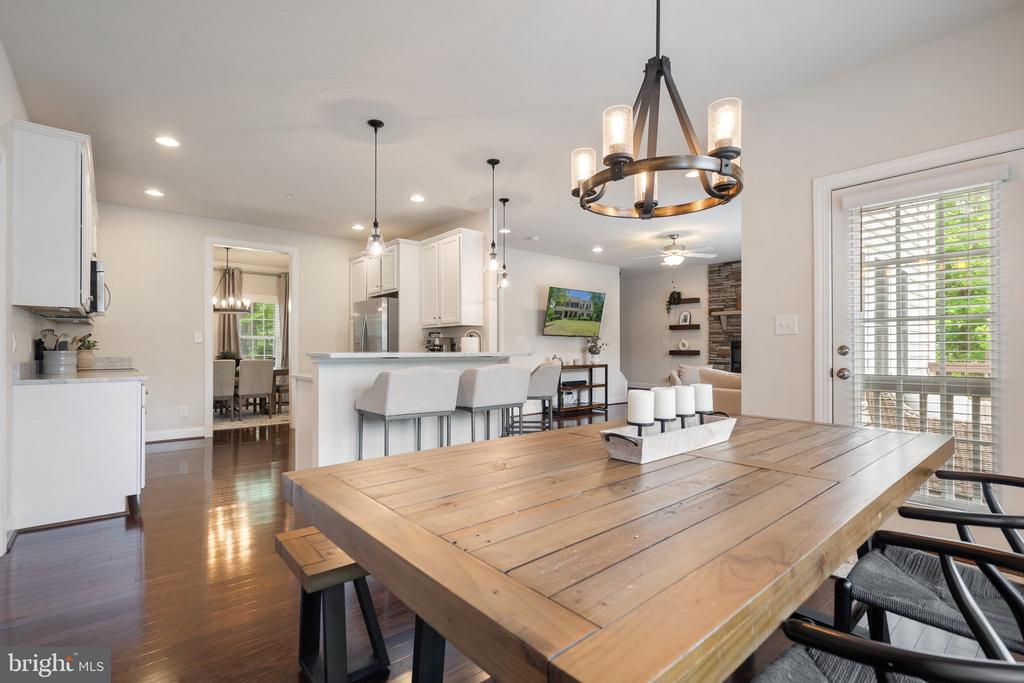 10919 PARK RIDGE RD, FREDERICKSBURG, Virginia 22408, 5 Bedrooms Bedrooms, ,3 BathroomsBathrooms,Residential,10919 PARK RIDGE RD,VASP2032686 MLS # VASP2032686