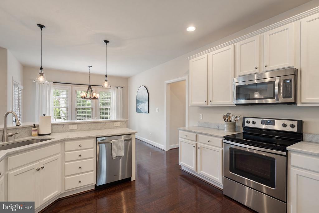 10919 PARK RIDGE RD, FREDERICKSBURG, Virginia 22408, 5 Bedrooms Bedrooms, ,3 BathroomsBathrooms,Residential,10919 PARK RIDGE RD,VASP2032686 MLS # VASP2032686