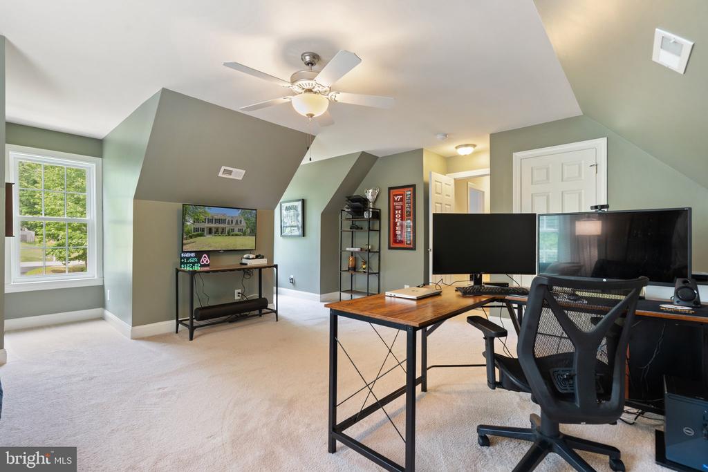 10919 PARK RIDGE RD, FREDERICKSBURG, Virginia 22408, 5 Bedrooms Bedrooms, ,3 BathroomsBathrooms,Residential,10919 PARK RIDGE RD,VASP2032686 MLS # VASP2032686