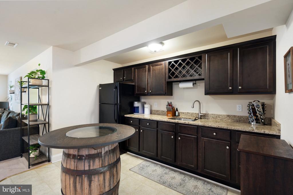 10919 PARK RIDGE RD, FREDERICKSBURG, Virginia 22408, 5 Bedrooms Bedrooms, ,3 BathroomsBathrooms,Residential,10919 PARK RIDGE RD,VASP2032686 MLS # VASP2032686