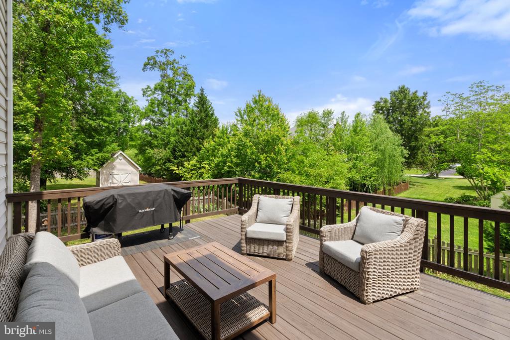 10919 PARK RIDGE RD, FREDERICKSBURG, Virginia 22408, 5 Bedrooms Bedrooms, ,3 BathroomsBathrooms,Residential,10919 PARK RIDGE RD,VASP2032686 MLS # VASP2032686