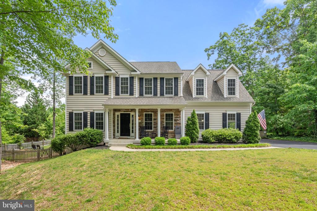10919 PARK RIDGE RD, FREDERICKSBURG, Virginia 22408, 5 Bedrooms Bedrooms, ,3 BathroomsBathrooms,Residential,10919 PARK RIDGE RD,VASP2032686 MLS # VASP2032686
