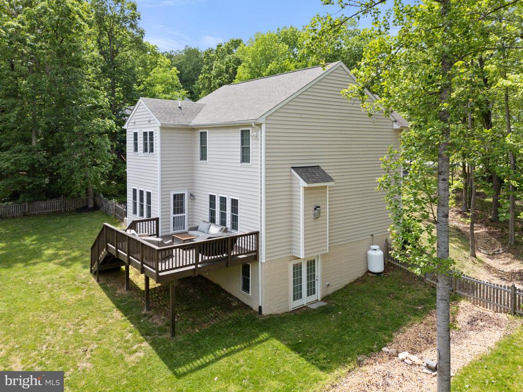 10919 PARK RIDGE RD, FREDERICKSBURG, Virginia 22408, 5 Bedrooms Bedrooms, ,3 BathroomsBathrooms,Residential,10919 PARK RIDGE RD,VASP2032686 MLS # VASP2032686