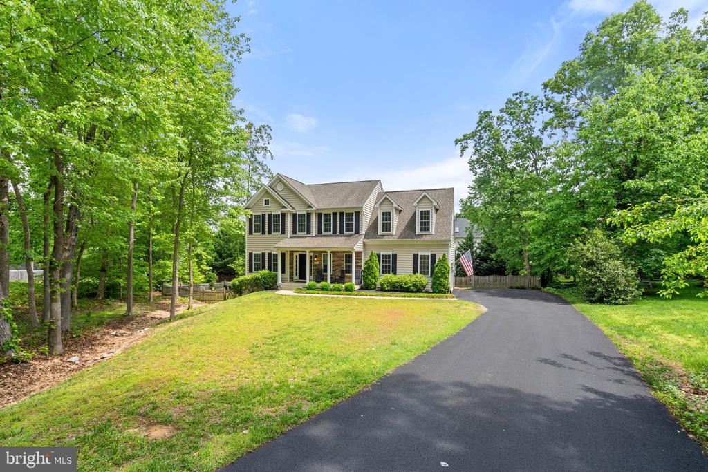 10919 PARK RIDGE RD, FREDERICKSBURG, Virginia 22408, 5 Bedrooms Bedrooms, ,3 BathroomsBathrooms,Residential,10919 PARK RIDGE RD,VASP2032686 MLS # VASP2032686