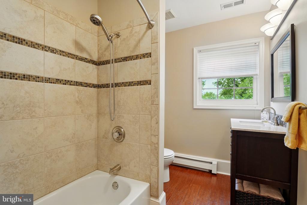 1210 S BLUE RIDGE AVE, CULPEPER, Virginia 22701, 4 Bedrooms Bedrooms, ,3 BathroomsBathrooms,Residential,1210 S BLUE RIDGE AVE,VACU2010528 MLS # VACU2010528