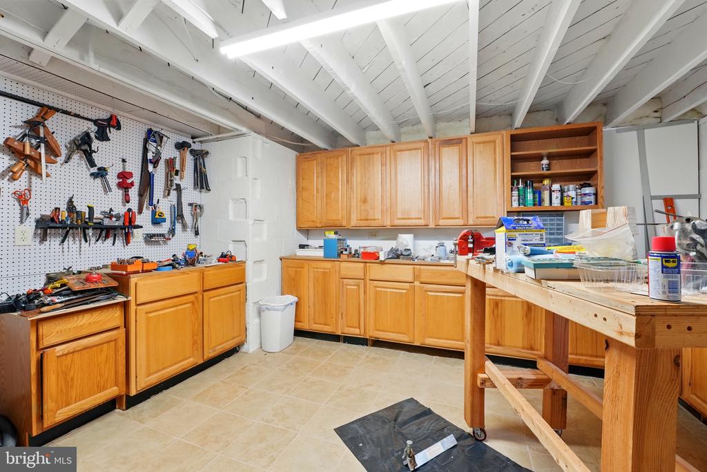 1210 S BLUE RIDGE AVE, CULPEPER, Virginia 22701, 4 Bedrooms Bedrooms, ,3 BathroomsBathrooms,Residential,1210 S BLUE RIDGE AVE,VACU2010528 MLS # VACU2010528