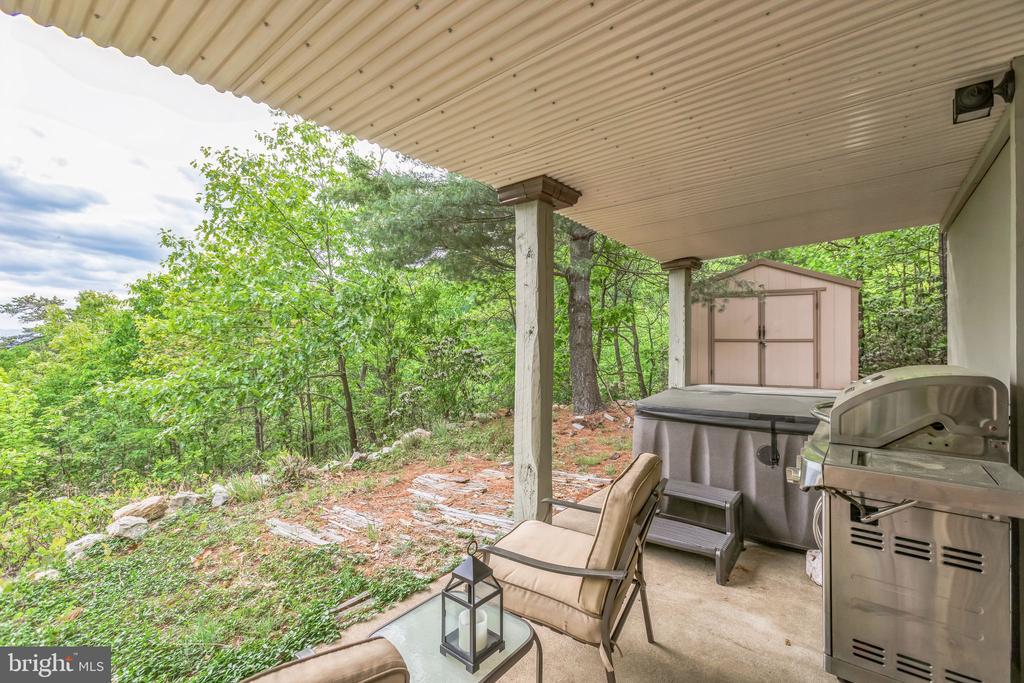 125 DEAL DR, LURAY, Virginia 22835, 3 Bedrooms Bedrooms, ,1 BathroomBathrooms,Residential,125 DEAL DR,VAPA2004880 MLS # VAPA2004880