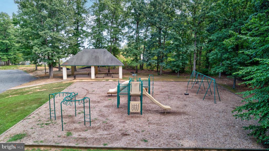 2636 COUGAR LN, LOCUST GROVE, Virginia 22508, 3 Bedrooms Bedrooms, ,3 BathroomsBathrooms,Residential,2636 COUGAR LN,VAOR2009642 MLS # VAOR2009642