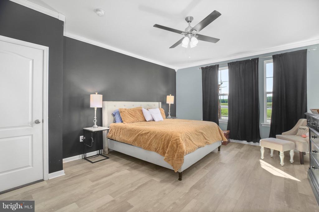 1906 CAPTAIN DR, FREDERICKSBURG, Virginia 22408, 4 Bedrooms Bedrooms, ,4 BathroomsBathrooms,Residential,1906 CAPTAIN DR,VASP2032974 MLS # VASP2032974