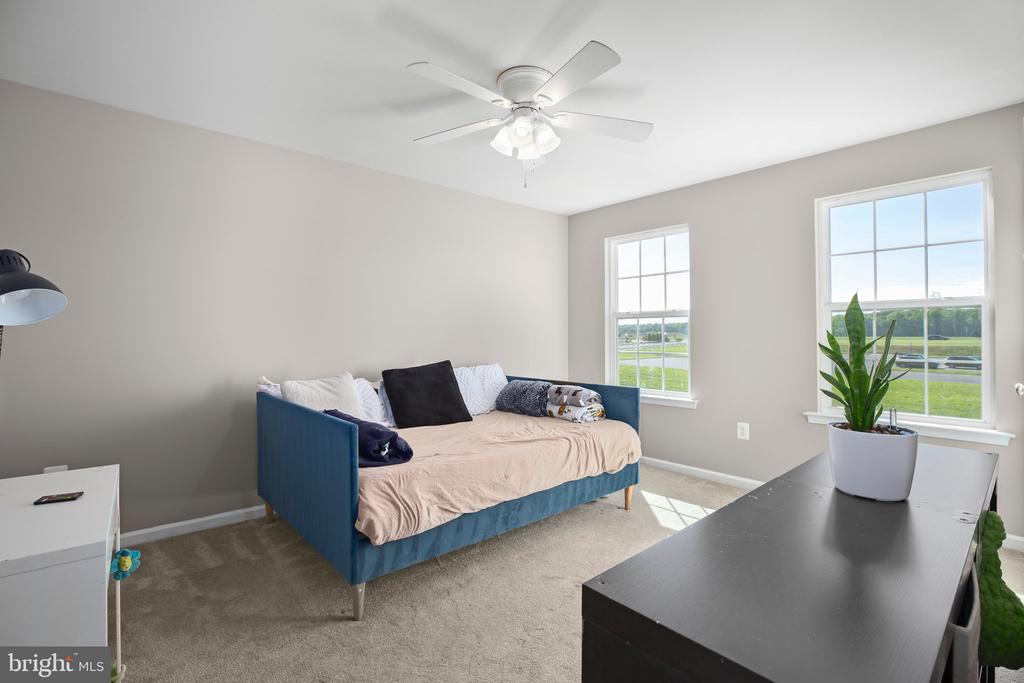 1906 CAPTAIN DR, FREDERICKSBURG, Virginia 22408, 4 Bedrooms Bedrooms, ,4 BathroomsBathrooms,Residential,1906 CAPTAIN DR,VASP2032974 MLS # VASP2032974