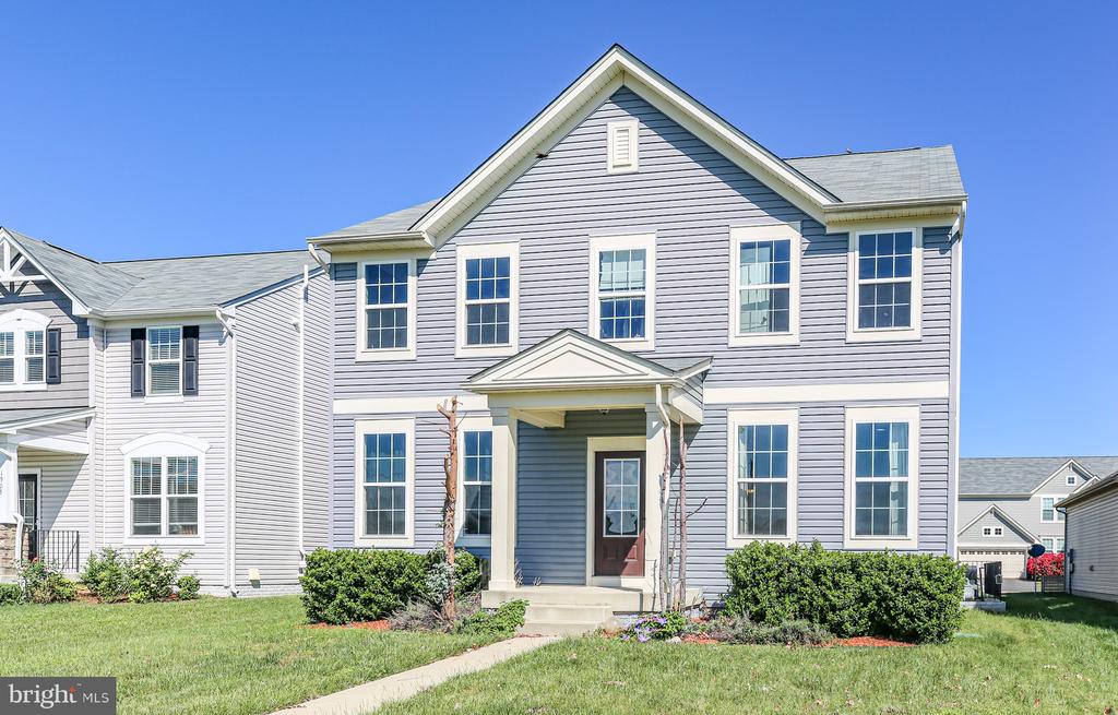 1906 CAPTAIN DR, FREDERICKSBURG, Virginia 22408, 4 Bedrooms Bedrooms, ,4 BathroomsBathrooms,Residential,1906 CAPTAIN DR,VASP2032974 MLS # VASP2032974