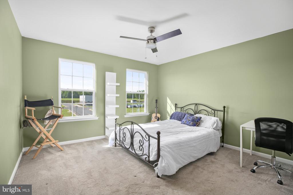 1906 CAPTAIN DR, FREDERICKSBURG, Virginia 22408, 4 Bedrooms Bedrooms, ,4 BathroomsBathrooms,Residential,1906 CAPTAIN DR,VASP2032974 MLS # VASP2032974