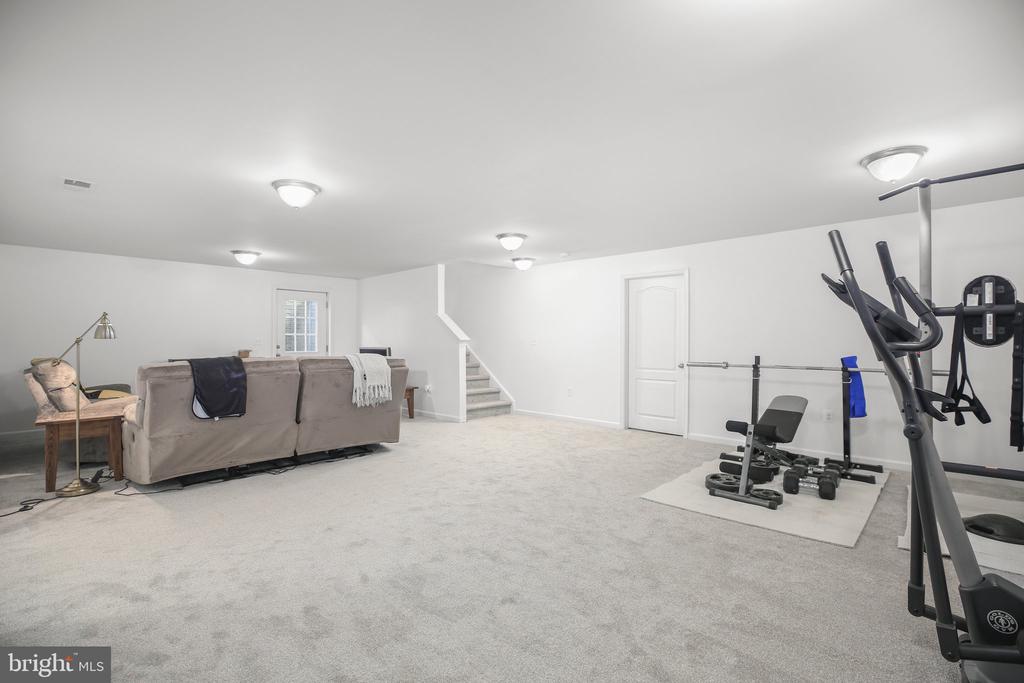 1906 CAPTAIN DR, FREDERICKSBURG, Virginia 22408, 4 Bedrooms Bedrooms, ,4 BathroomsBathrooms,Residential,1906 CAPTAIN DR,VASP2032974 MLS # VASP2032974