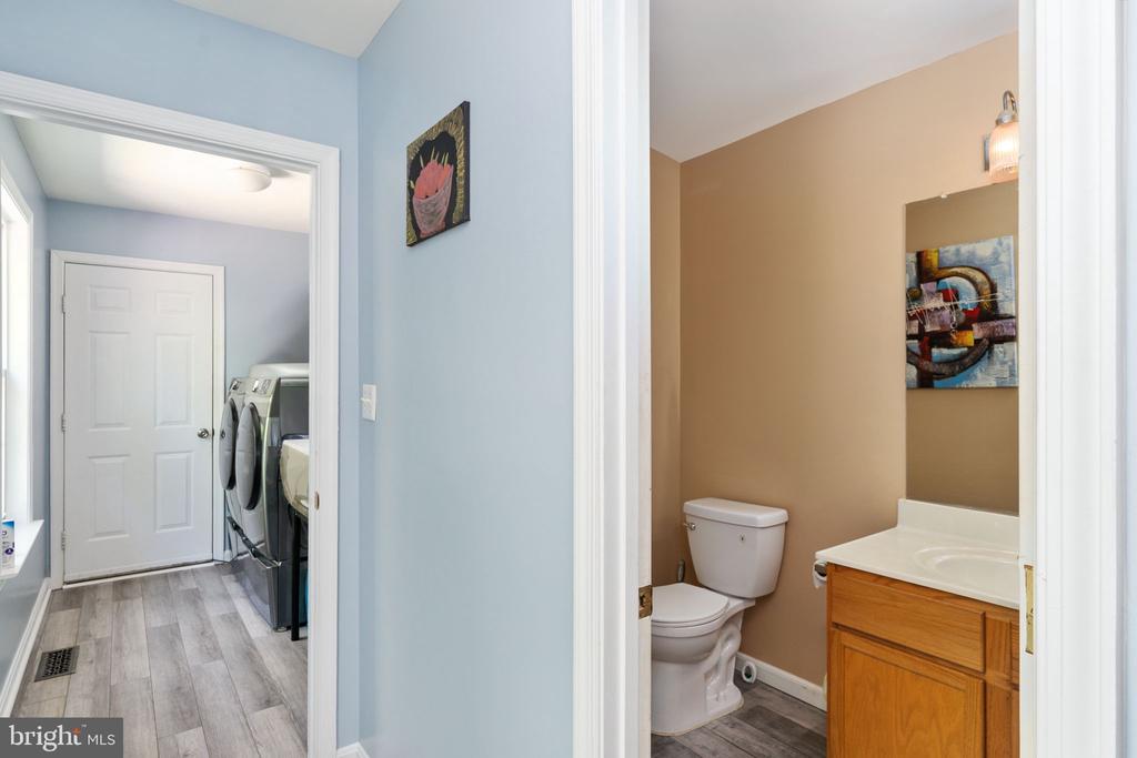 12107 KNIGHT CT, FREDERICKSBURG, Virginia 22407, 3 Bedrooms Bedrooms, ,3 BathroomsBathrooms,Residential,12107 KNIGHT CT,VASP2032580 MLS # VASP2032580