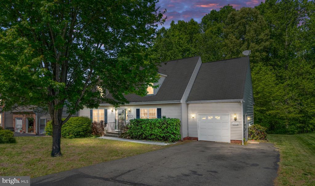 12107 KNIGHT CT, FREDERICKSBURG, Virginia 22407, 3 Bedrooms Bedrooms, ,3 BathroomsBathrooms,Residential,12107 KNIGHT CT,VASP2032580 MLS # VASP2032580
