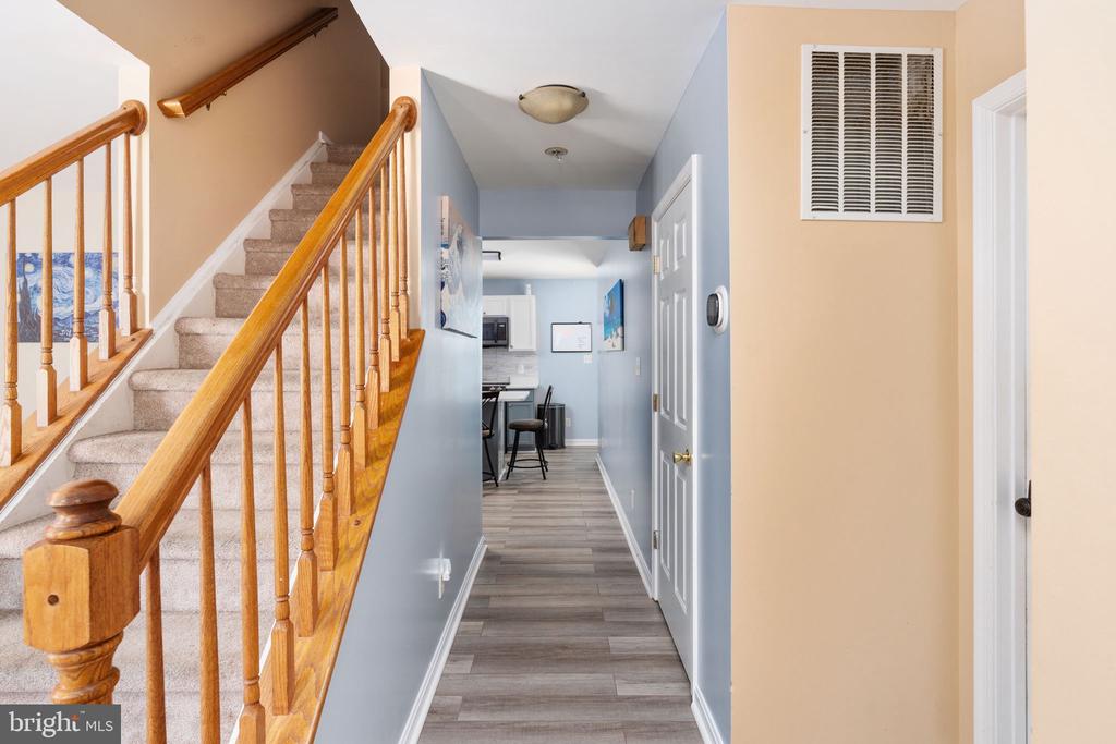 12107 KNIGHT CT, FREDERICKSBURG, Virginia 22407, 3 Bedrooms Bedrooms, ,3 BathroomsBathrooms,Residential,12107 KNIGHT CT,VASP2032580 MLS # VASP2032580