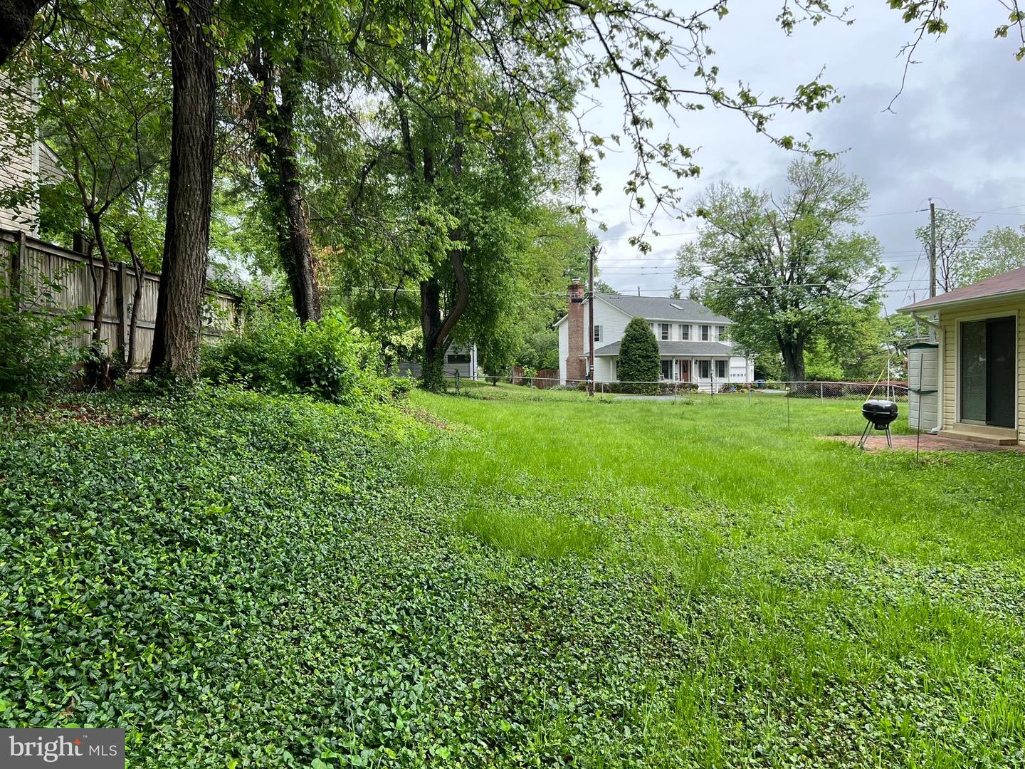 322 LEWIS ST NW, VIENNA, Virginia 22180, 4 Bedrooms Bedrooms, ,2 BathroomsBathrooms,Residential,For sale,322 LEWIS ST NW,VAFX2237184 MLS # VAFX2237184