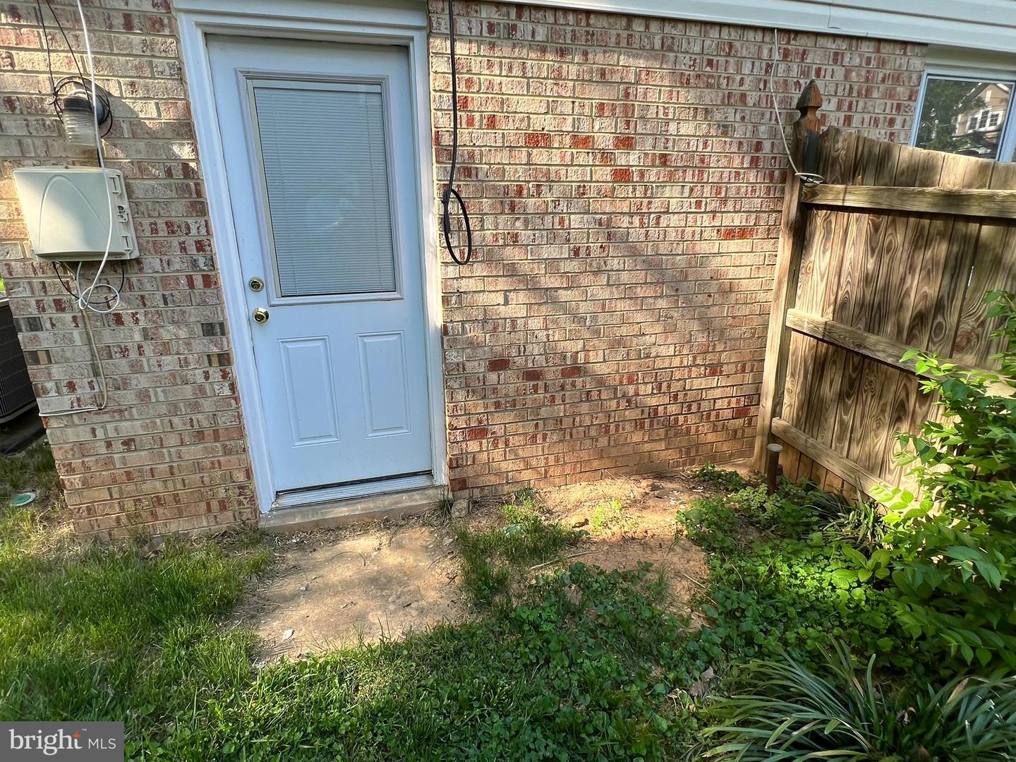 322 LEWIS ST NW, VIENNA, Virginia 22180, 4 Bedrooms Bedrooms, ,2 BathroomsBathrooms,Residential,For sale,322 LEWIS ST NW,VAFX2237184 MLS # VAFX2237184