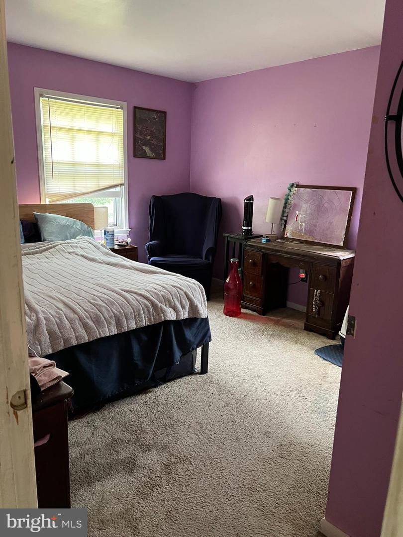 322 LEWIS ST NW, VIENNA, Virginia 22180, 4 Bedrooms Bedrooms, ,2 BathroomsBathrooms,Residential,For sale,322 LEWIS ST NW,VAFX2237184 MLS # VAFX2237184