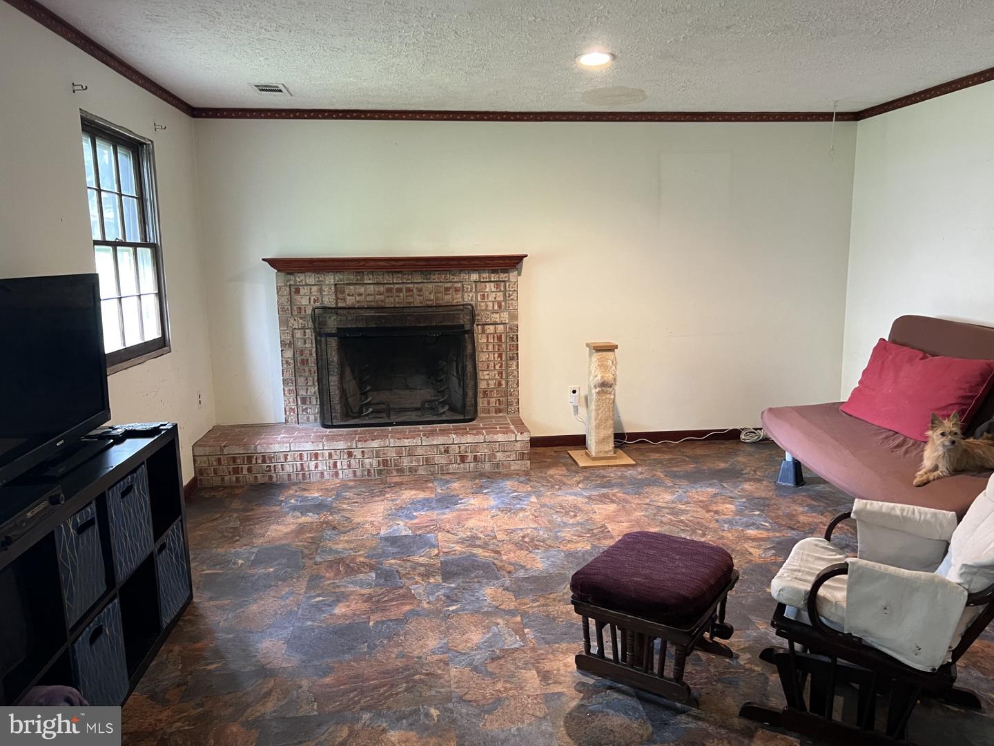 322 LEWIS ST NW, VIENNA, Virginia 22180, 4 Bedrooms Bedrooms, ,2 BathroomsBathrooms,Residential,For sale,322 LEWIS ST NW,VAFX2237184 MLS # VAFX2237184
