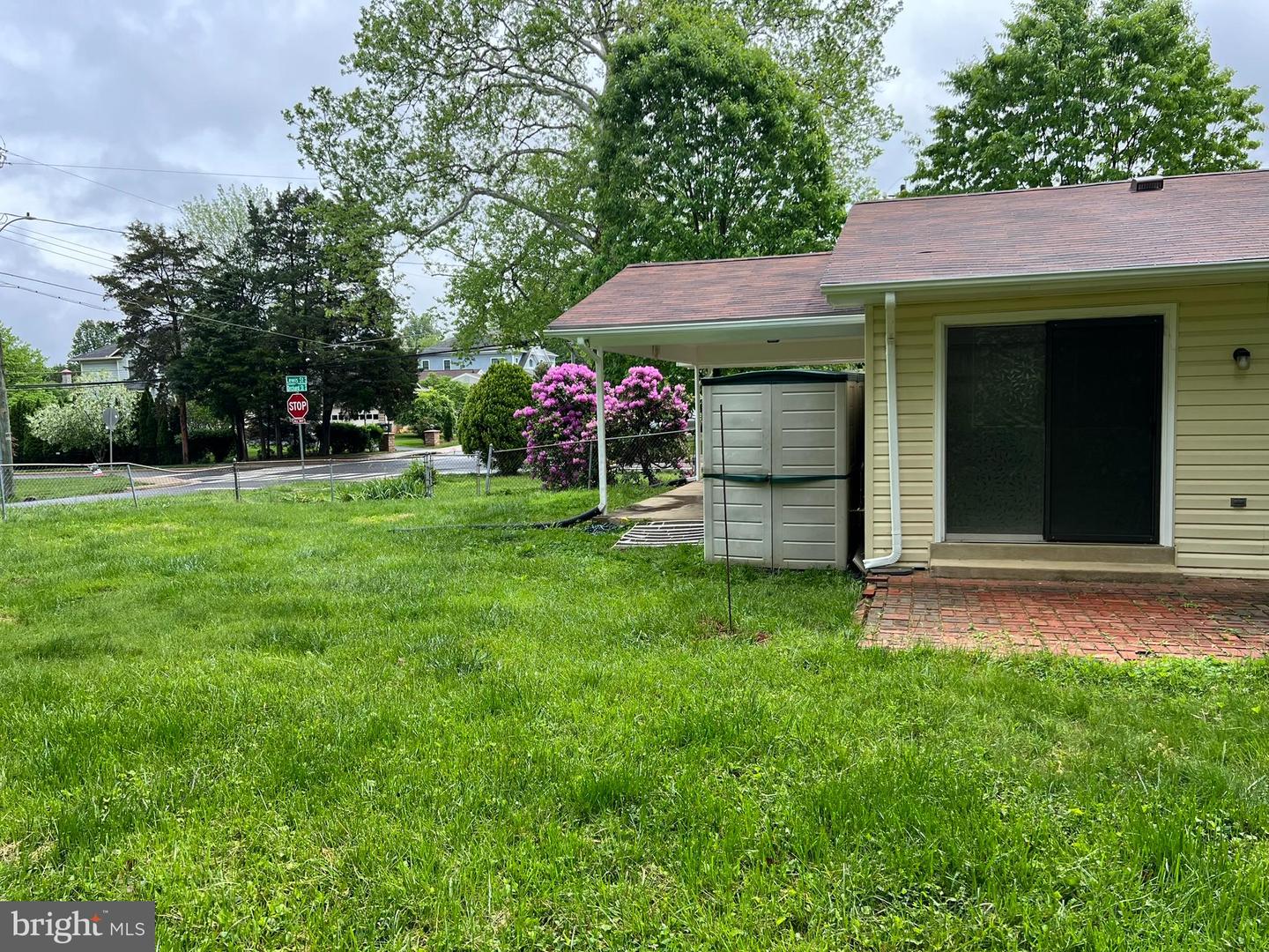 322 LEWIS ST NW, VIENNA, Virginia 22180, 4 Bedrooms Bedrooms, ,2 BathroomsBathrooms,Residential,For sale,322 LEWIS ST NW,VAFX2237184 MLS # VAFX2237184