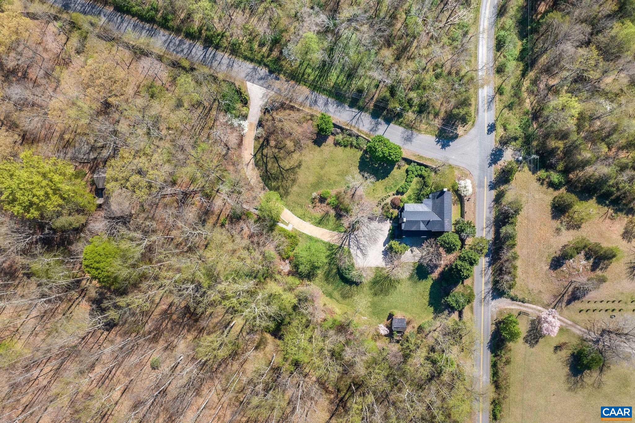 3470 OLD LYNCHBURG RD, NORTH GARDEN, Virginia 22959, 7 Bedrooms Bedrooms, ,4 BathroomsBathrooms,Residential,3470 OLD LYNCHBURG RD,663188 MLS # 663188