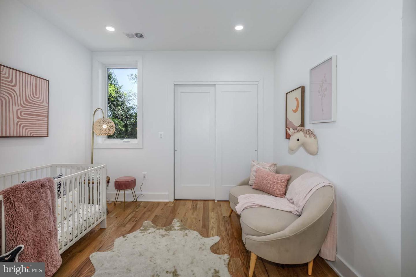 426 MANOR PL NW #2, WASHINGTON, District Of Columbia 20010, 2 Bedrooms Bedrooms, ,2 BathroomsBathrooms,Residential,For sale,426 MANOR PL NW #2,DCDC2197998 MLS # DCDC2197998