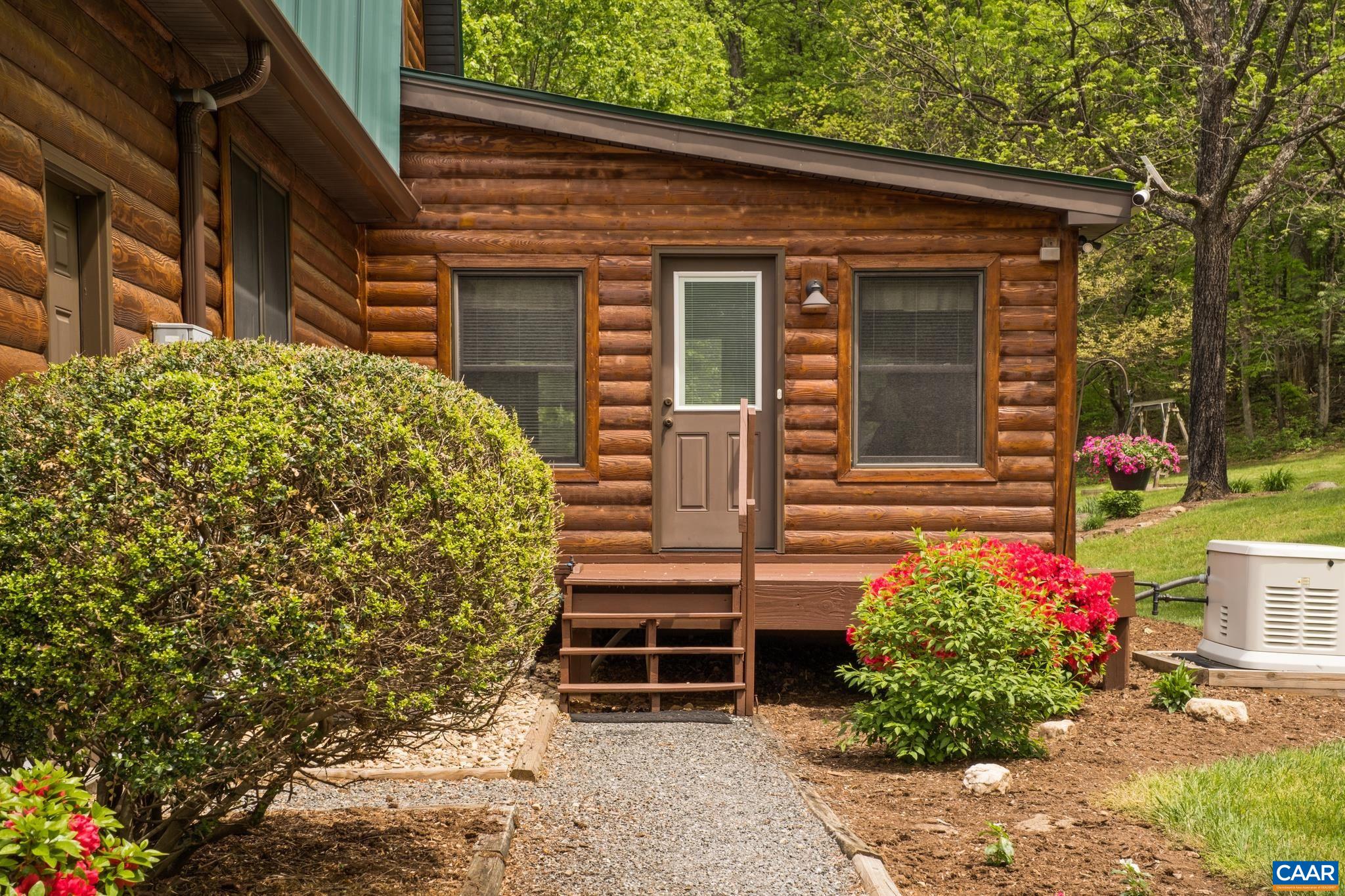 6 OLD ORCHARD LN, ROSELAND, Virginia 22967, 3 Bedrooms Bedrooms, ,3 BathroomsBathrooms,Residential,6 OLD ORCHARD LN,664064 MLS # 664064