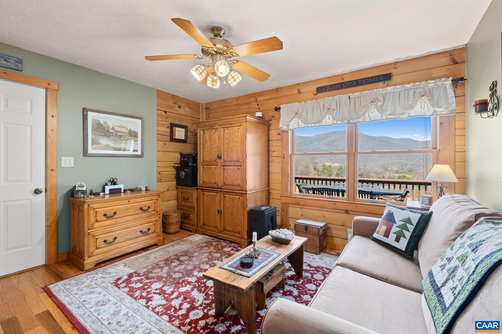 6 OLD ORCHARD LN, ROSELAND, Virginia 22967, 3 Bedrooms Bedrooms, ,3 BathroomsBathrooms,Residential,6 OLD ORCHARD LN,664064 MLS # 664064