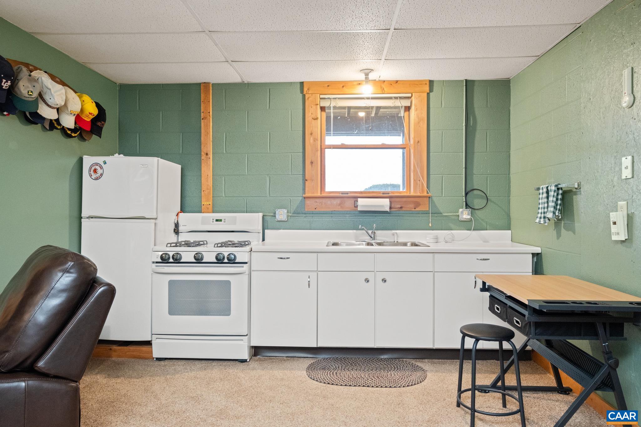 6 OLD ORCHARD LN, ROSELAND, Virginia 22967, 3 Bedrooms Bedrooms, ,3 BathroomsBathrooms,Residential,6 OLD ORCHARD LN,664064 MLS # 664064