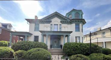 409 PARK ST, CHARLOTTESVILLE, Virginia 22902, 5 Bedrooms Bedrooms, ,4 BathroomsBathrooms,Residential,409 PARK ST,664074 MLS # 664074