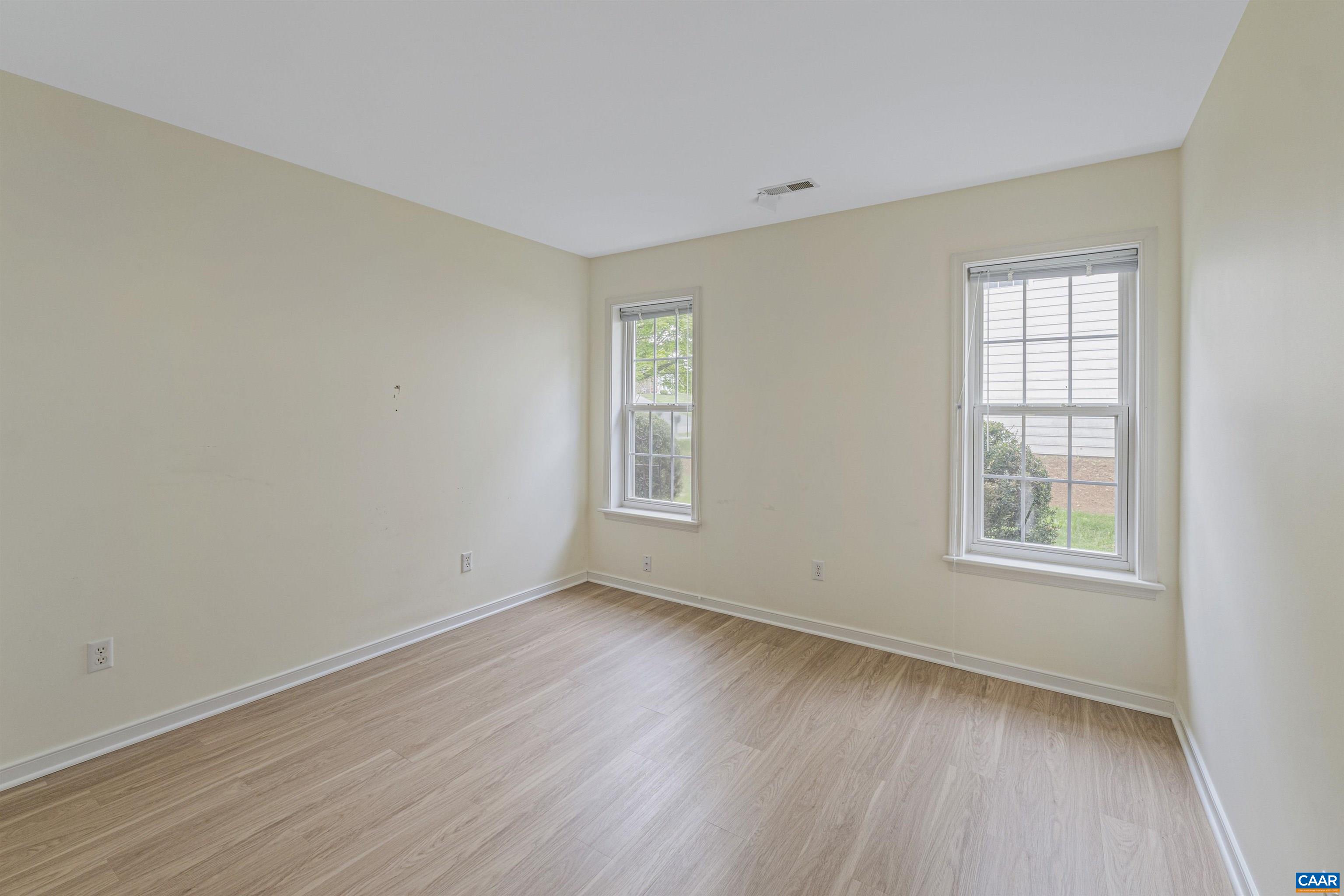1054 AUTUMN HILL CT, CROZET, Virginia 22932, 3 Bedrooms Bedrooms, ,2 BathroomsBathrooms,Residential,1054 AUTUMN HILL CT,663211 MLS # 663211