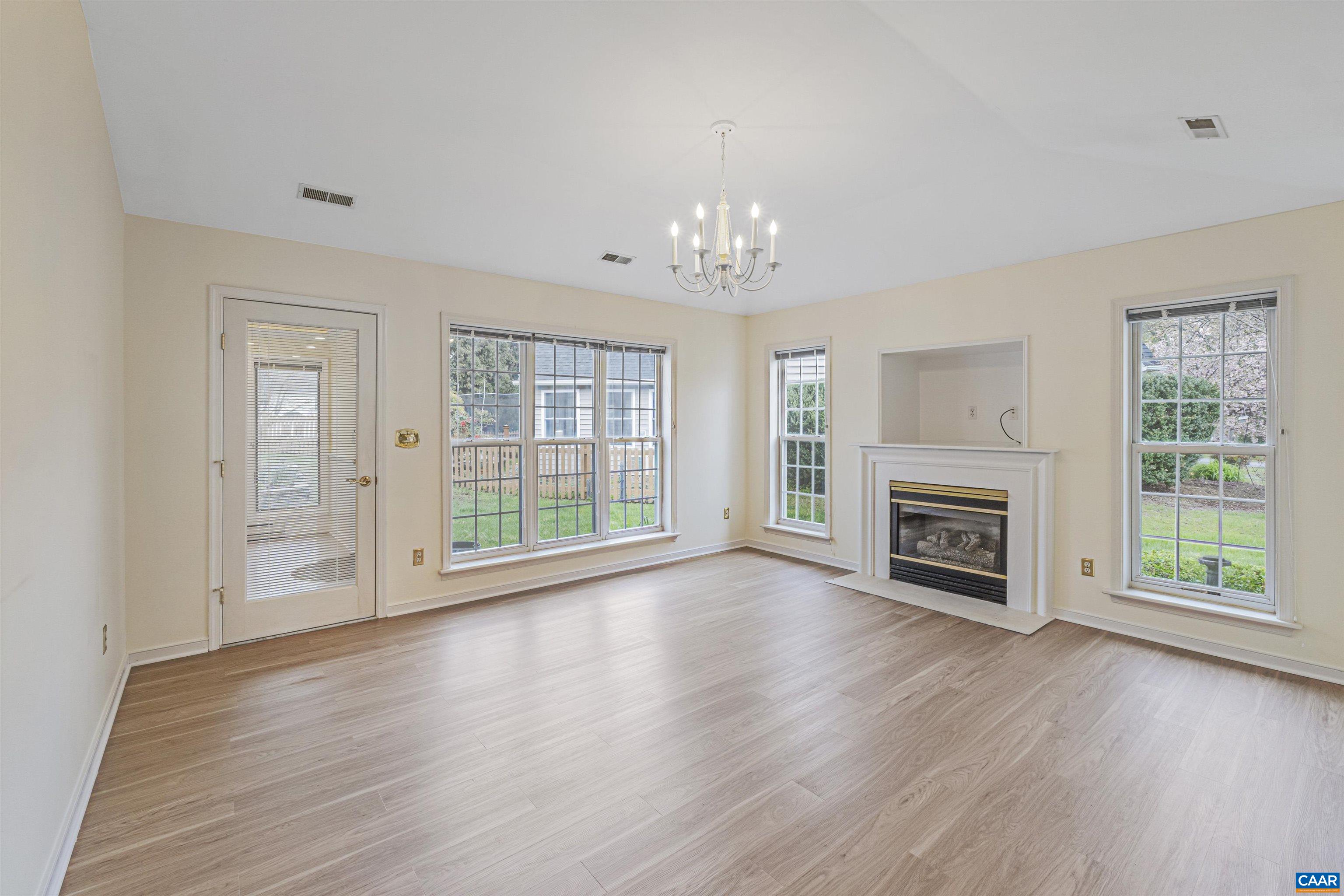 1054 AUTUMN HILL CT, CROZET, Virginia 22932, 3 Bedrooms Bedrooms, ,2 BathroomsBathrooms,Residential,1054 AUTUMN HILL CT,663211 MLS # 663211
