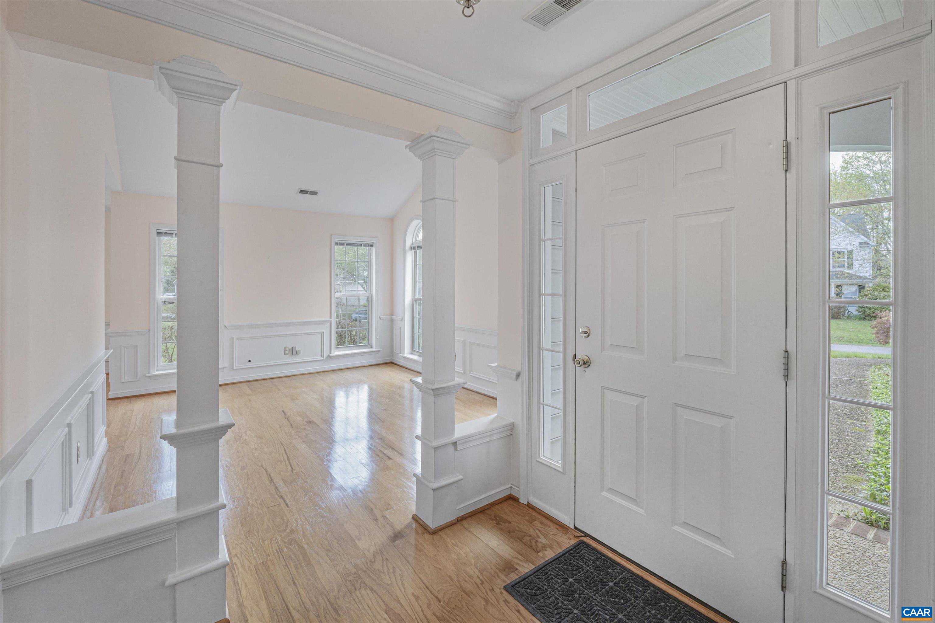 1054 AUTUMN HILL CT, CROZET, Virginia 22932, 3 Bedrooms Bedrooms, ,2 BathroomsBathrooms,Residential,1054 AUTUMN HILL CT,663211 MLS # 663211