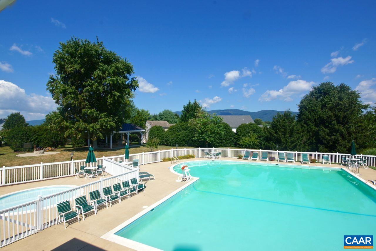1054 AUTUMN HILL CT, CROZET, Virginia 22932, 3 Bedrooms Bedrooms, ,2 BathroomsBathrooms,Residential,1054 AUTUMN HILL CT,663211 MLS # 663211