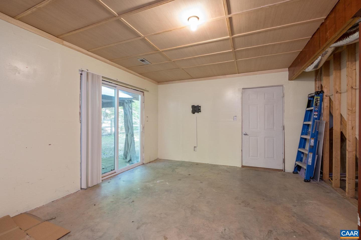 25 S BEARWOOD DR, PALMYRA, Virginia 22963, 3 Bedrooms Bedrooms, ,2 BathroomsBathrooms,Residential,For sale,25 S BEARWOOD DR,663865 MLS # 663865