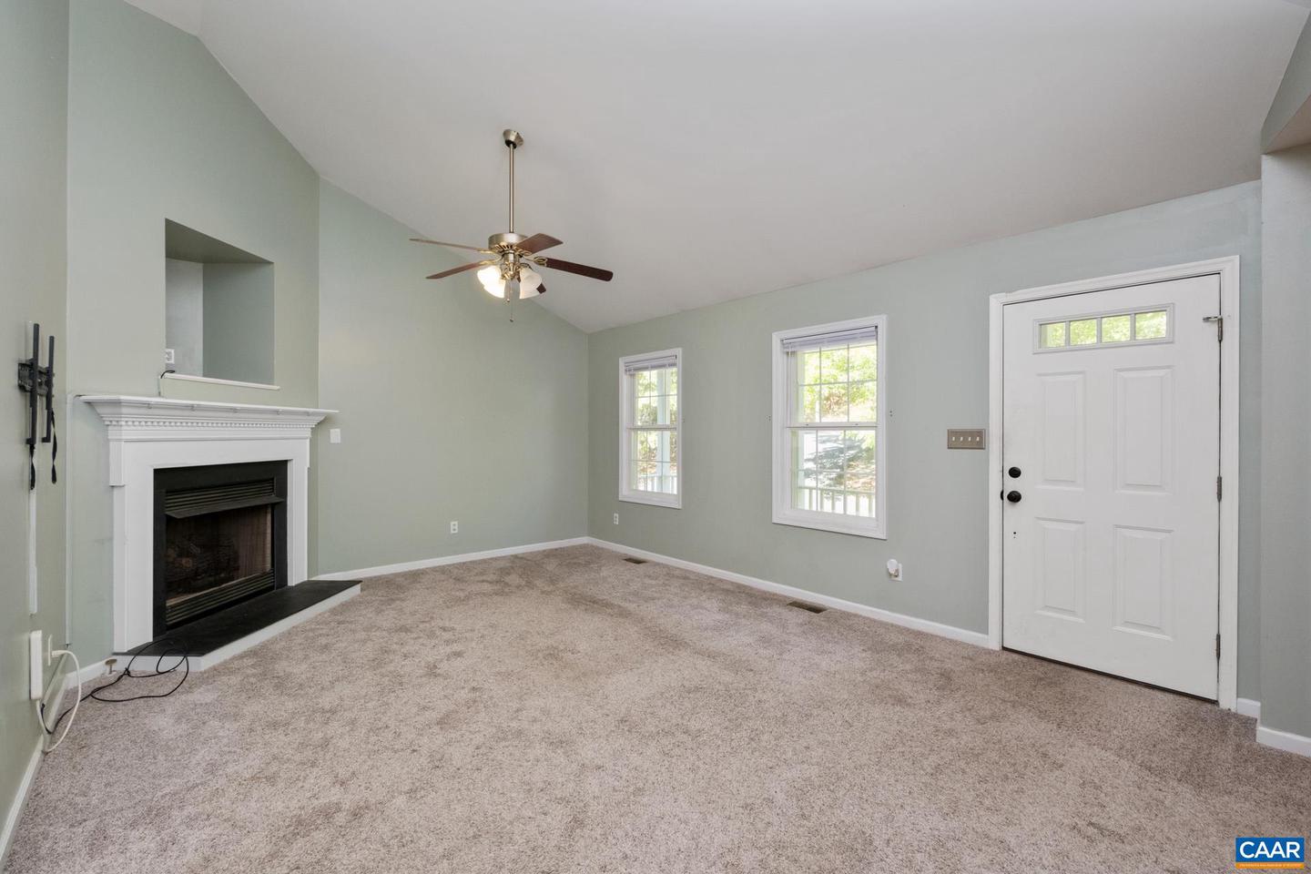 25 S BEARWOOD DR, PALMYRA, Virginia 22963, 3 Bedrooms Bedrooms, ,2 BathroomsBathrooms,Residential,For sale,25 S BEARWOOD DR,663865 MLS # 663865