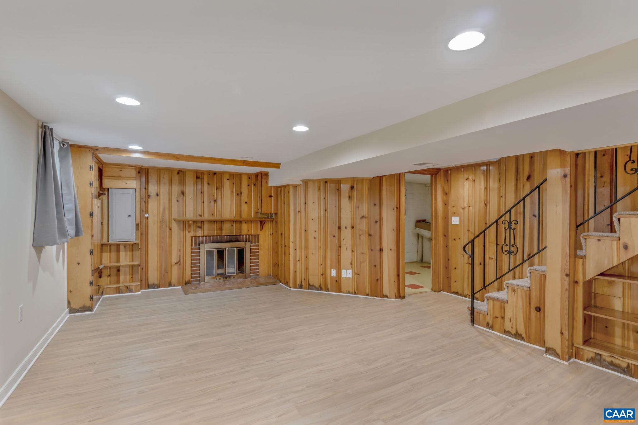 1221 GREENWAY RD, CHARLOTTESVILLE, Virginia 22903, 3 Bedrooms Bedrooms, ,2 BathroomsBathrooms,Residential,1221 GREENWAY RD,664201 MLS # 664201