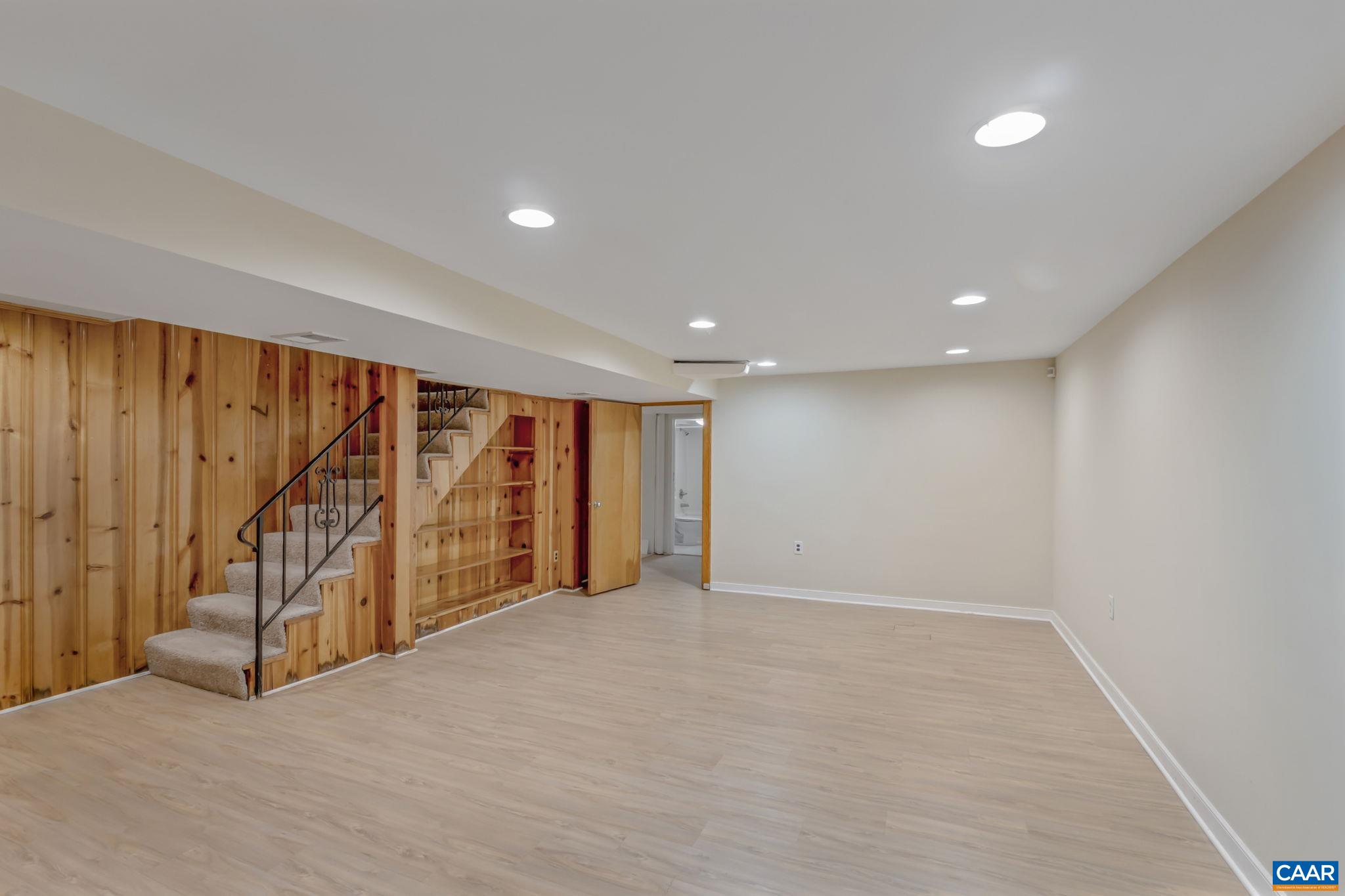 1221 GREENWAY RD, CHARLOTTESVILLE, Virginia 22903, 3 Bedrooms Bedrooms, ,2 BathroomsBathrooms,Residential,1221 GREENWAY RD,664201 MLS # 664201
