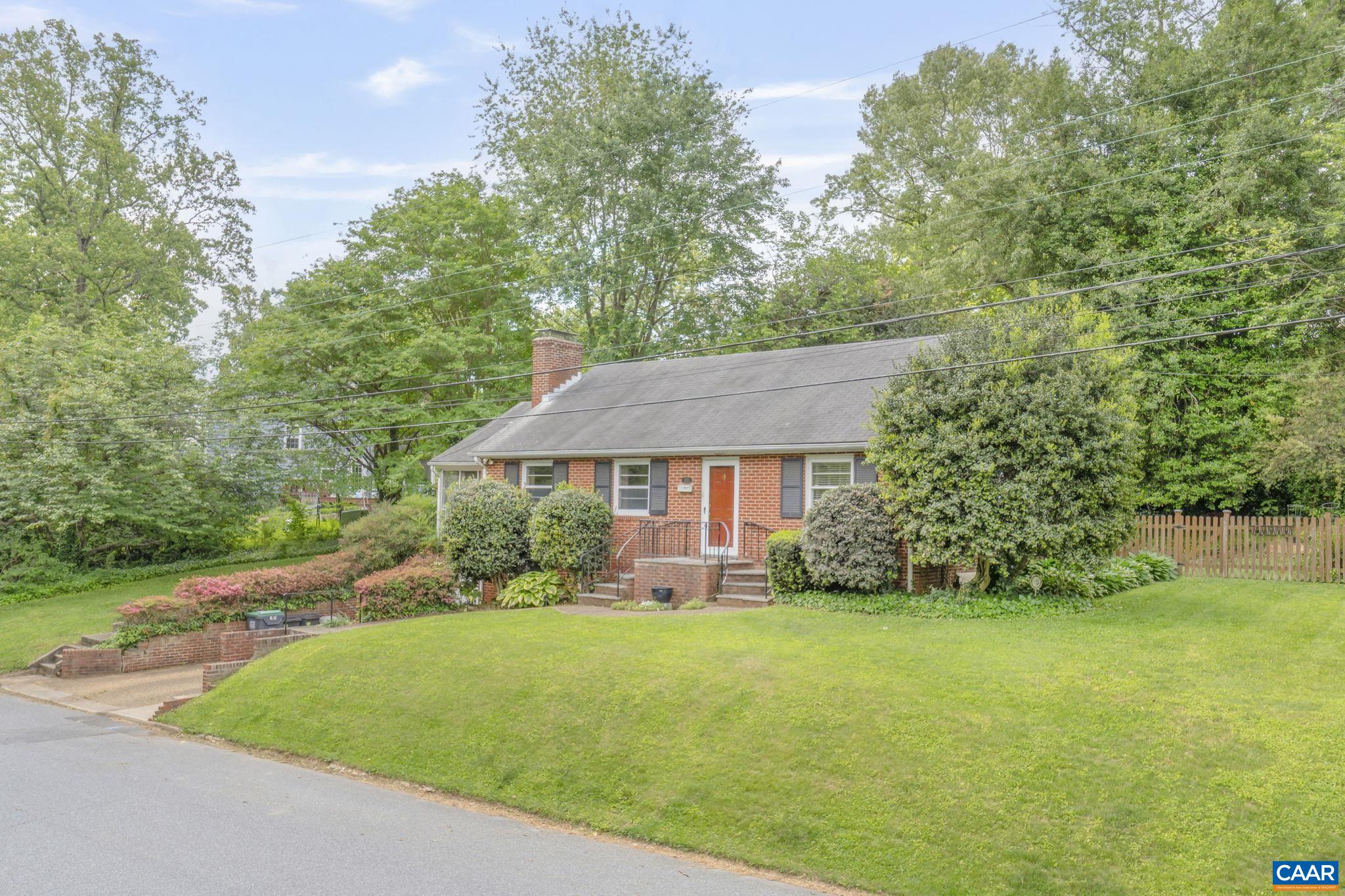 1221 GREENWAY RD, CHARLOTTESVILLE, Virginia 22903, 3 Bedrooms Bedrooms, ,2 BathroomsBathrooms,Residential,1221 GREENWAY RD,664201 MLS # 664201