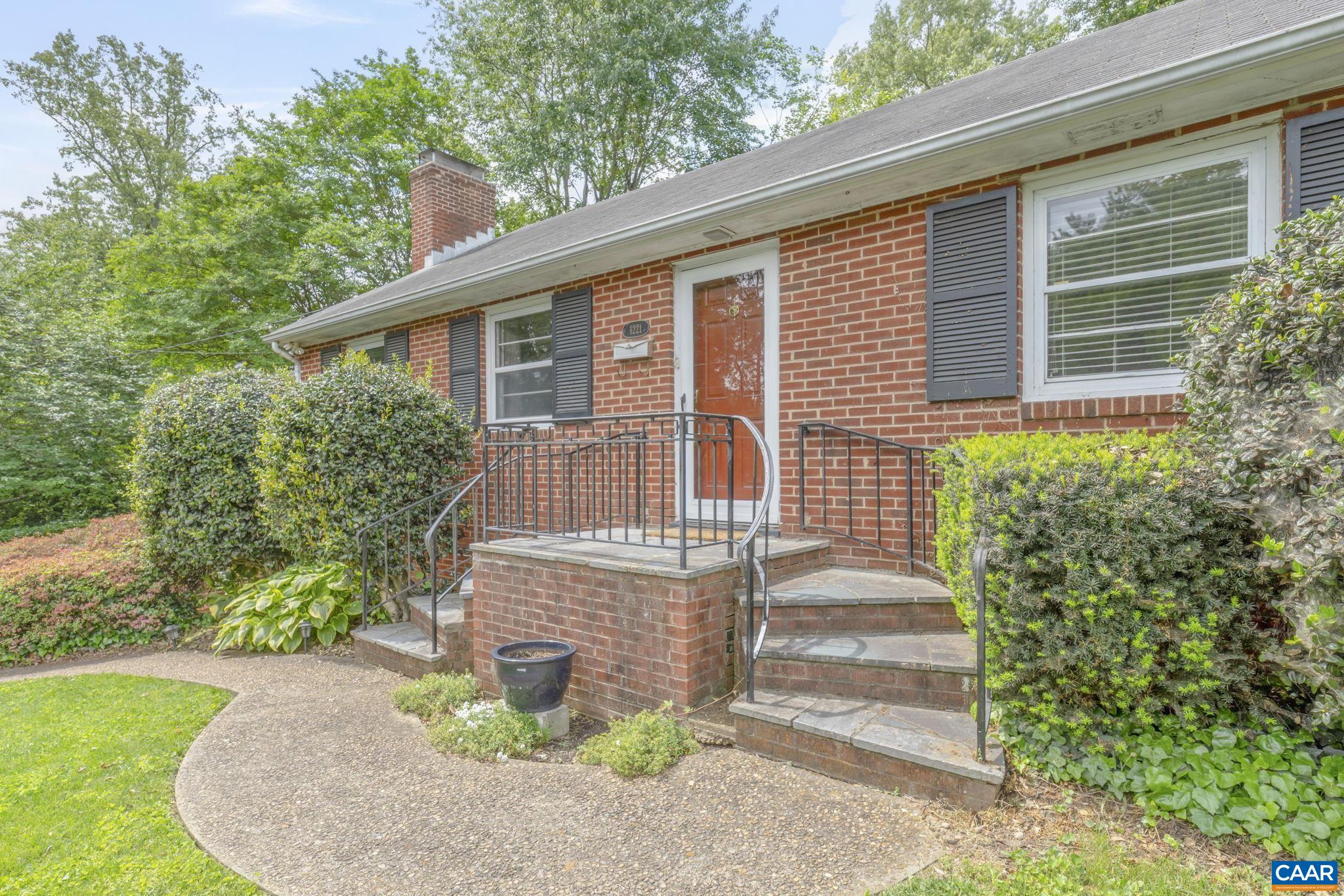1221 GREENWAY RD, CHARLOTTESVILLE, Virginia 22903, 3 Bedrooms Bedrooms, ,2 BathroomsBathrooms,Residential,1221 GREENWAY RD,664201 MLS # 664201